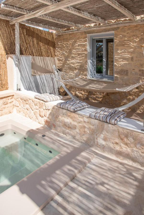 Terra E Sole Spa Suite Aegina Vathi  Ngoại thất bức ảnh