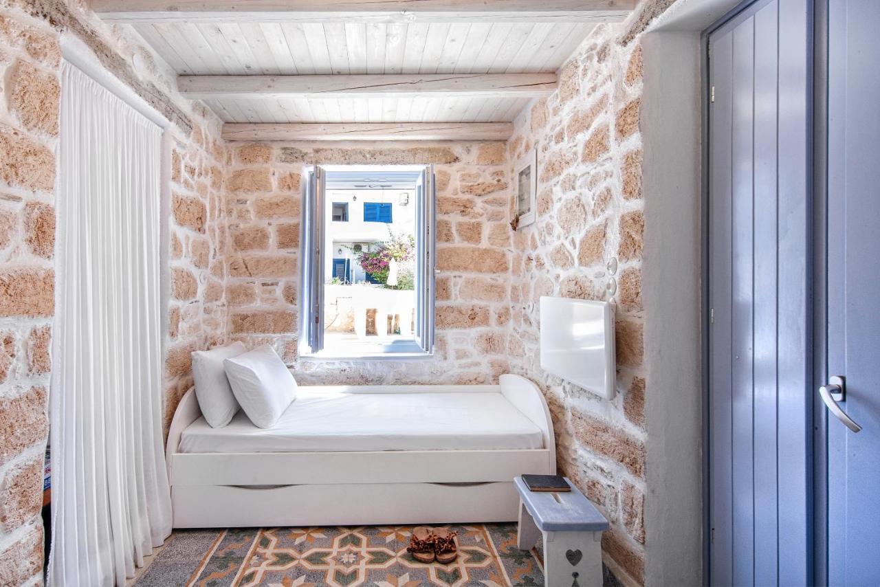 Terra E Sole Spa Suite Aegina Vathi  Ngoại thất bức ảnh